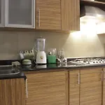 Deluxe 2Br At Dago Boutique Apartment By Travelio